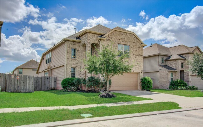 Building Photo - 17139 Devon Dogwood Trail