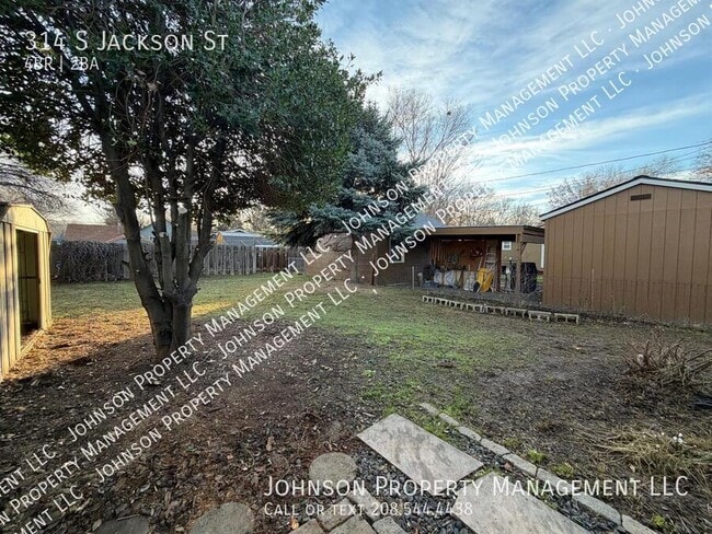 Building Photo - 314 S Jackson St