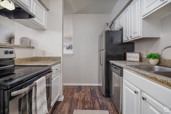 Building Photo - Chandler's Mill