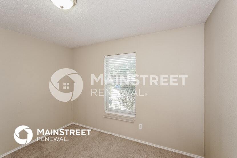 Building Photo - 729 Grambling Dr