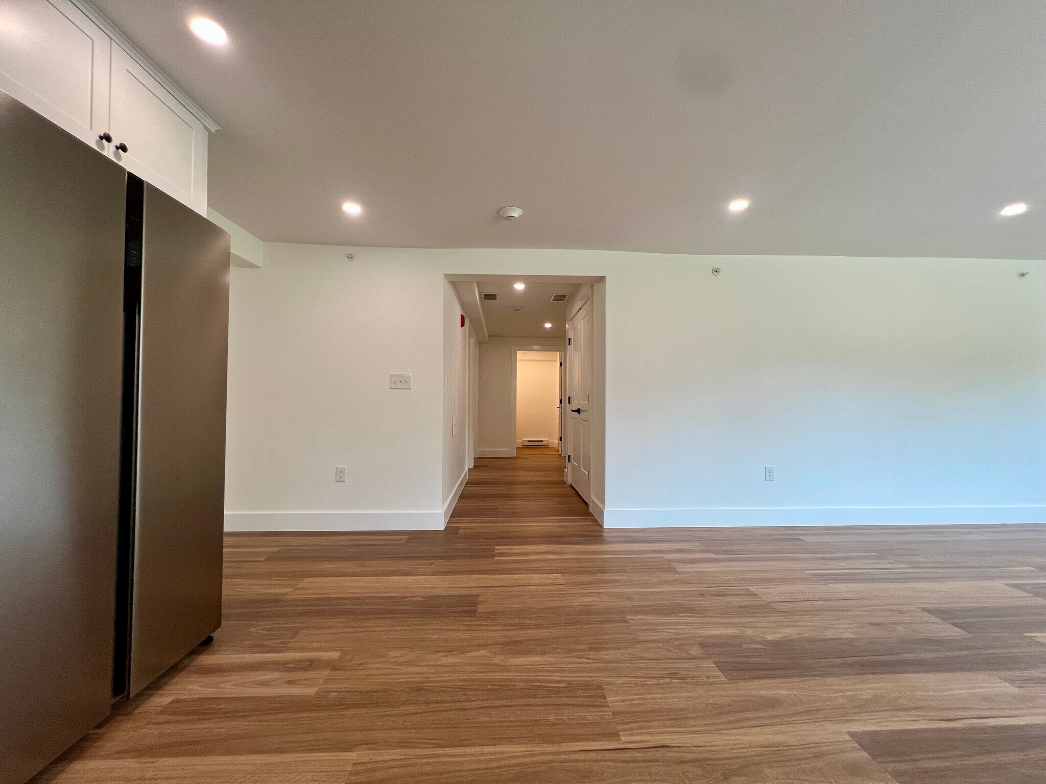 Building Photo - 61 Old Amherst Rd