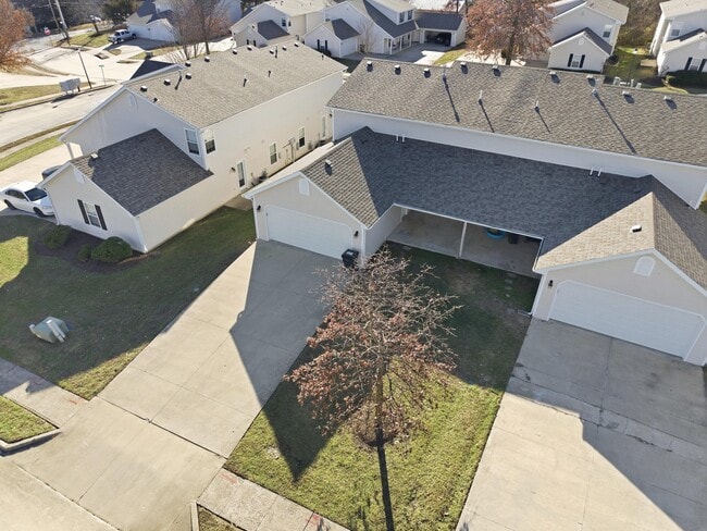 Building Photo - 1709 Juniper Dr