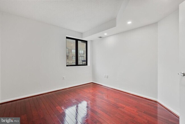Building Photo - 2311 M St NW