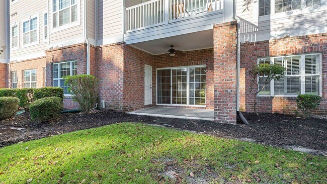 Building Photo - 4880 Dahlia Ct