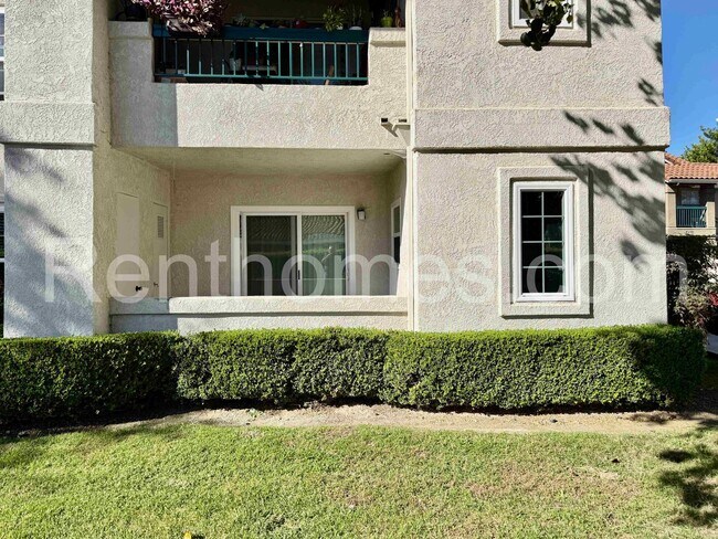 Building Photo - 10750 Aderman Ave