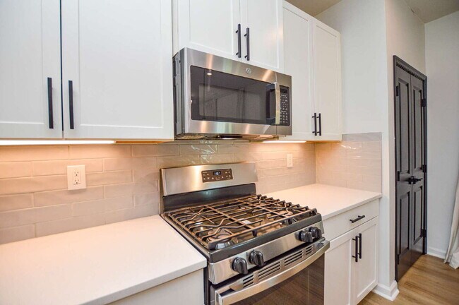 Building Photo - 3 Bedrooms | 2.5 Bathrooms | Lower-Level Flex Room | Approximately 1,978 Square Feet | 2-Car Gara...
