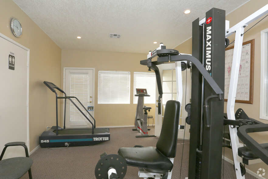 Fitness Center - Regency Apartments