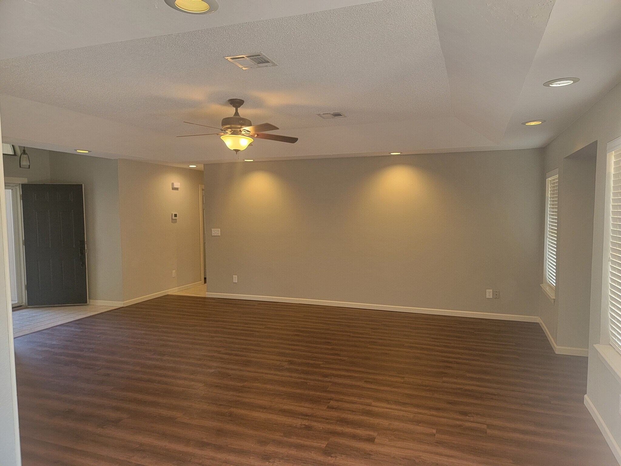 Building Photo - 1713 Wilderness Dr