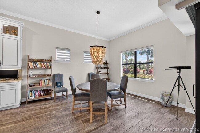 Building Photo - 532 Sonoma Isles Cir