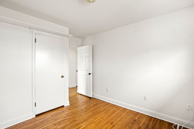 Building Photo - 1004 11th St NW