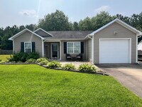 Building Photo - 132 Crooked Run Dr
