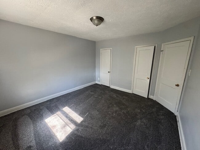 Building Photo - 3316 Leighton Ave