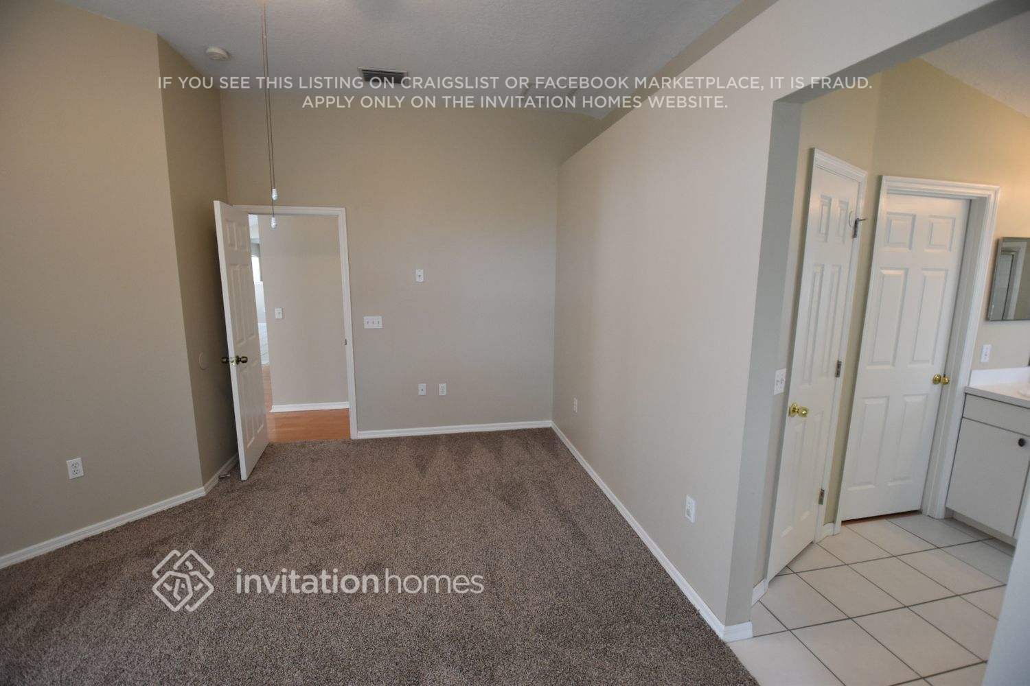 Building Photo - 11286 Beebalm Cir