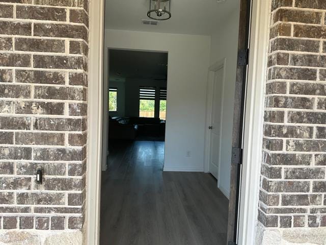 Building Photo - 2409 Lost Crk Dr