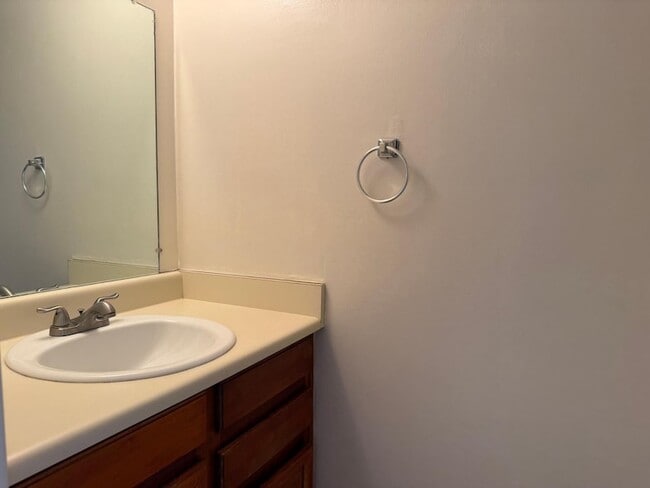 Building Photo - 5704 E Aire Libre Ave