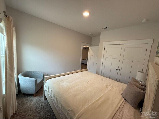 Building Photo - 5978 Forest Bay Ave