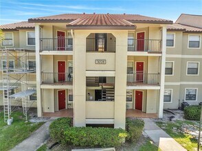 Building Photo - 3028 Parkway Blvd