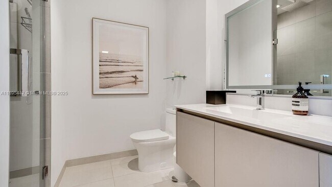 Building Photo - 1030 15th St