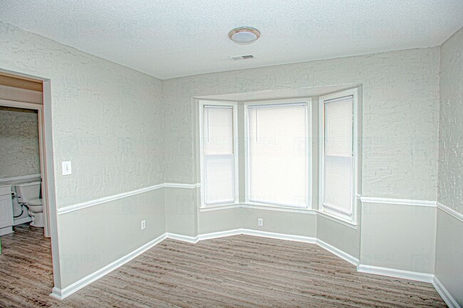 Building Photo - Welcome to your new home in Durham, NC!