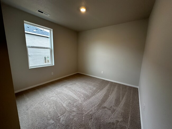 Building Photo - 3294 Southeast 35th Street