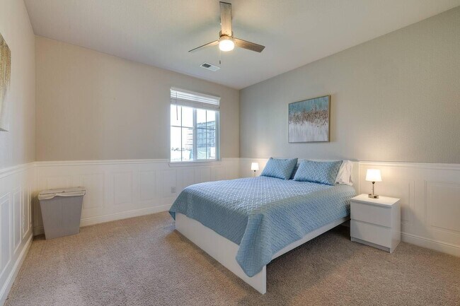Building Photo - 2606 Petal Way