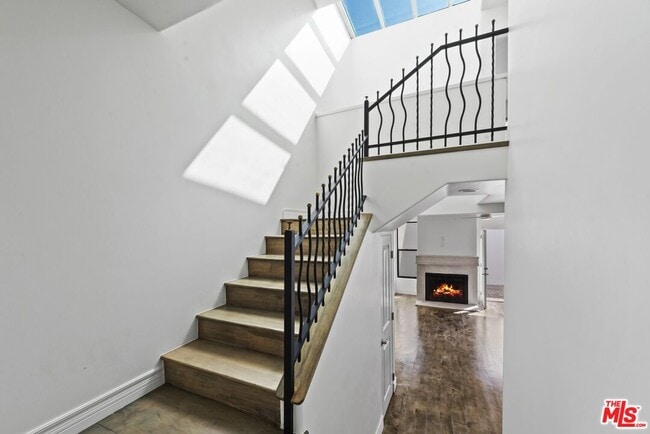 Building Photo - 29221 Heathercliff Rd