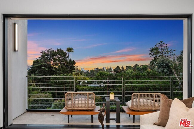 Building Photo - 1200 Angelo Dr