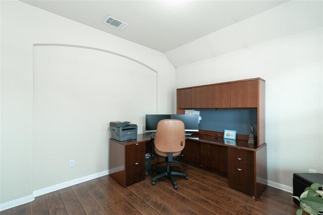 Building Photo - 8086 Arezzo Dr