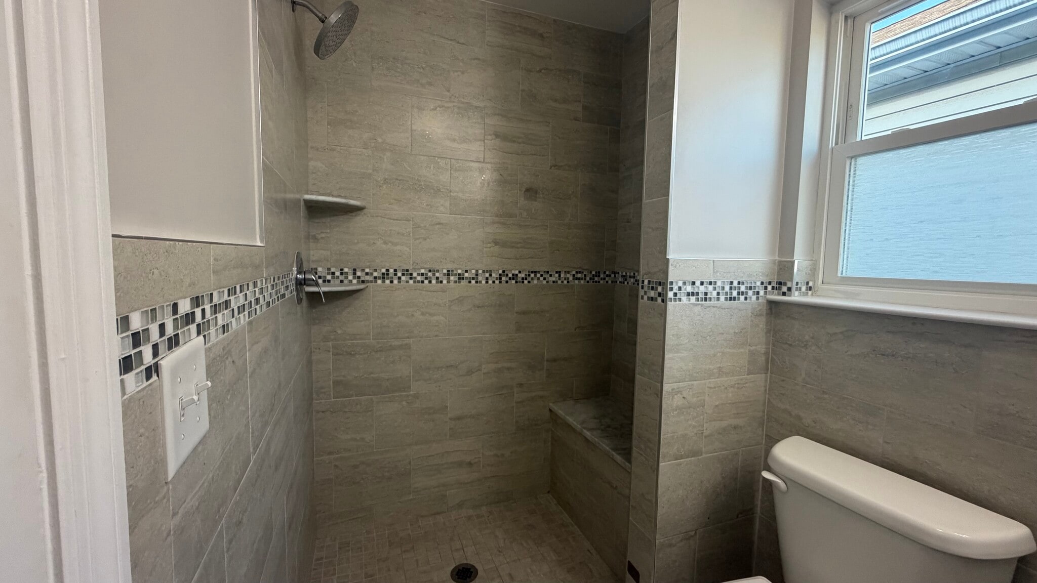 MASTER BATHROOM - 234 Palmer St
