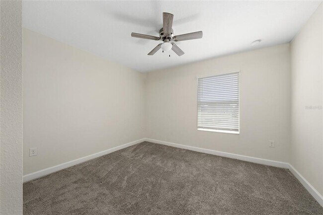 Building Photo - 12124 Sonnet Ave