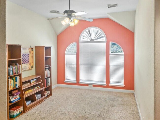 Building Photo - 8109 Endeavor Cir