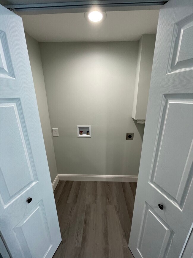 Building Photo - 241 Madison Ave