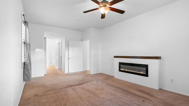 Building Photo - Spacious 4-Bedroom Home with Bonus Room – ...