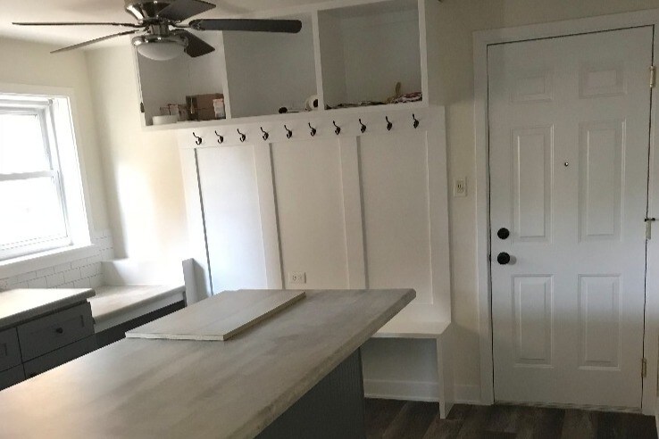 Building Photo - 9647 Pacific Ave