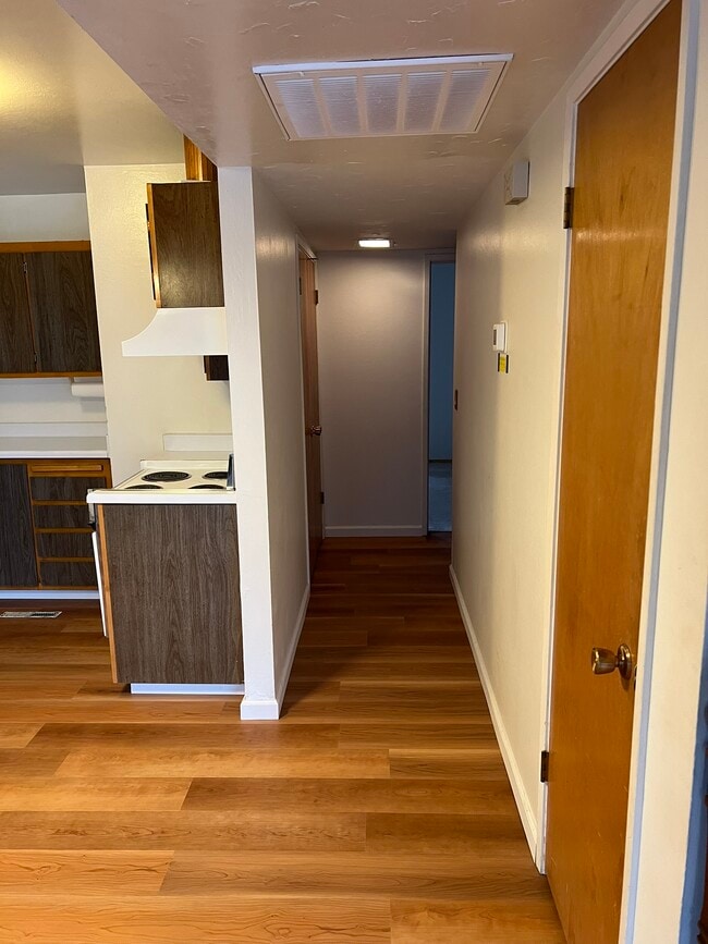 Building Photo - 1506 Murietta Dr