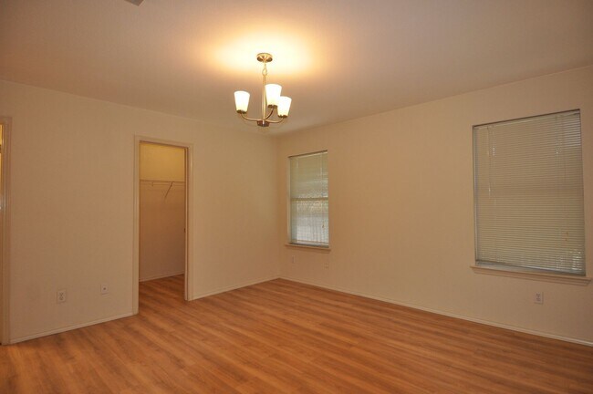 Building Photo - One story home on a corner lot in the affordable Jester Farms neighborhood in Round Rock. Brand n...