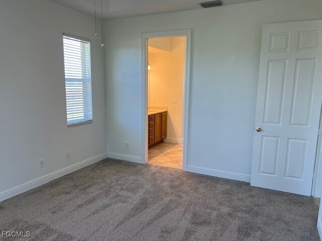 Building Photo - 390 Palomar Ave