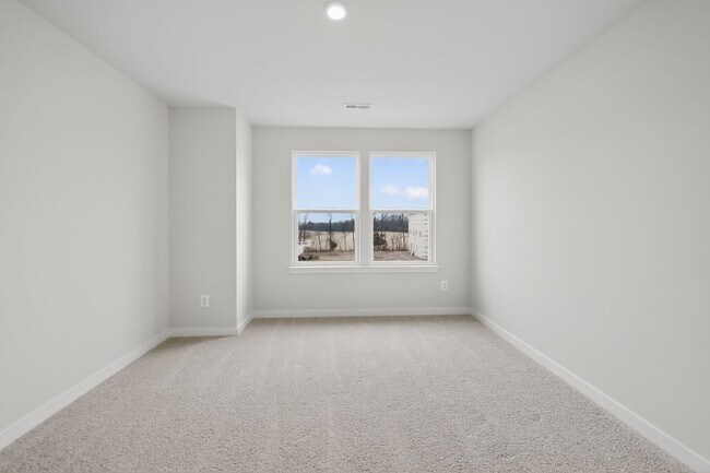 Building Photo - 192 Covington Dr