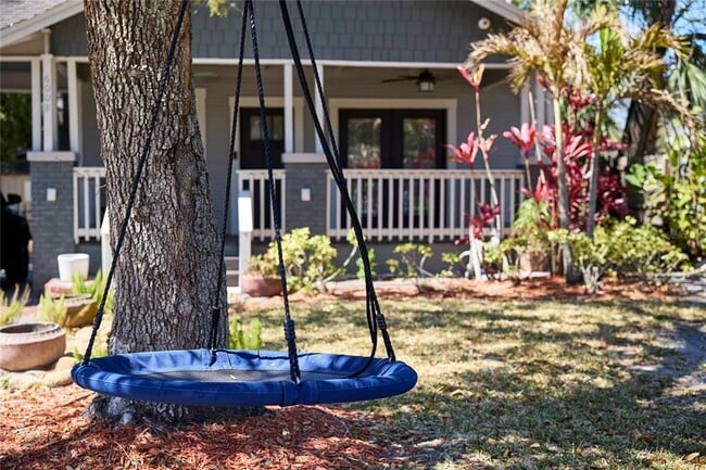 Building Photo - 6008 N Highland Ave