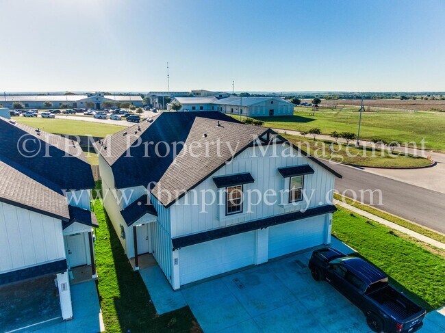 Building Photo - 920 Cooksey Ct
