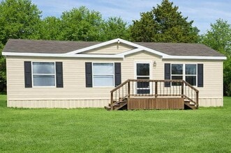 Building Photo - 6100 Preston Rd