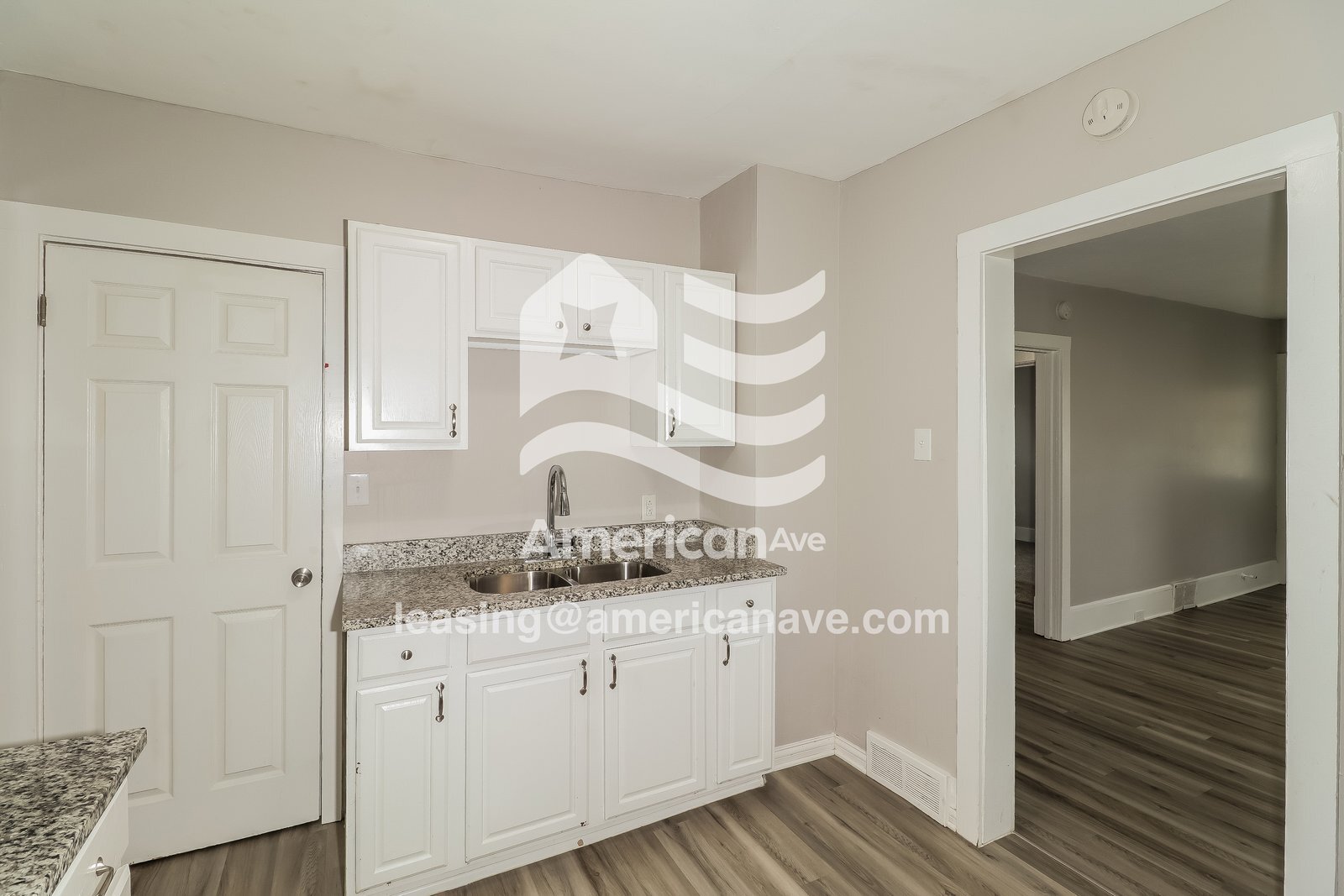 Building Photo - 521 Dale Ave