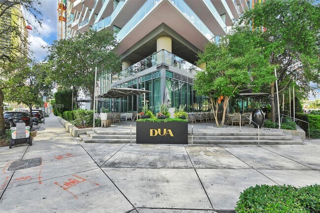 Building Photo - 1300 S Miami Ave