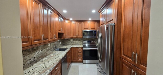 Building Photo - 10777 W Sample Rd