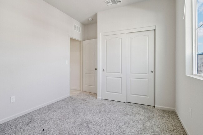 Building Photo - 4202 Markovich Ct