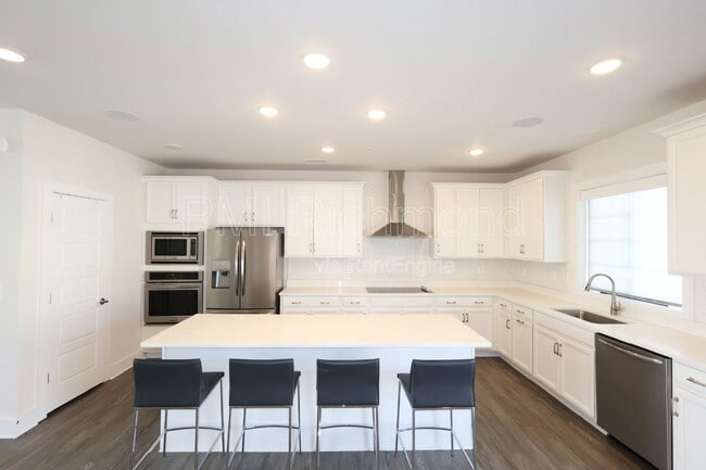 Building Photo - 4340 Bon Secours Pkwy