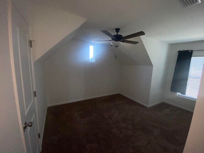 Building Photo - 3611 Meadow Vista Ln.