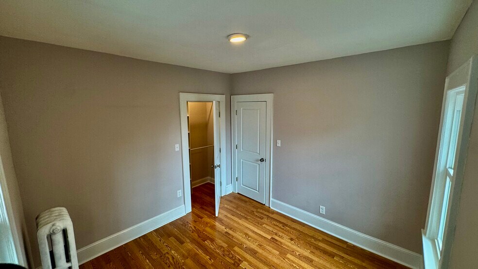 Building Photo - 612 Magnolia St