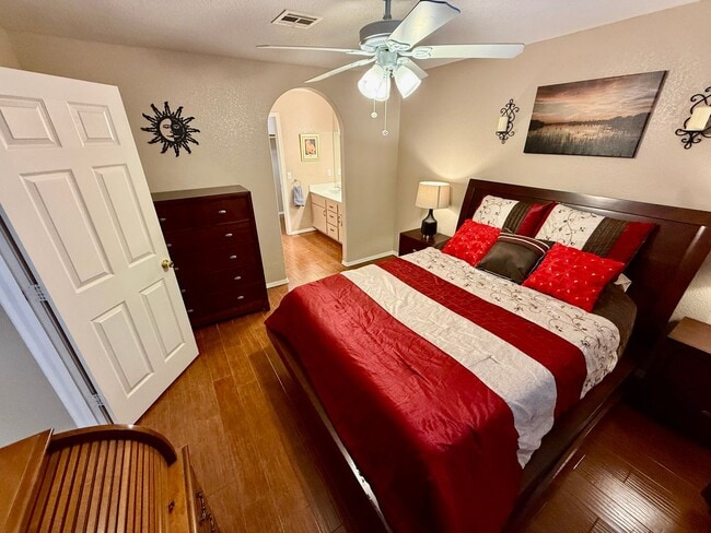 Building Photo - Furnished Condo in Rental Mesa Del Sol