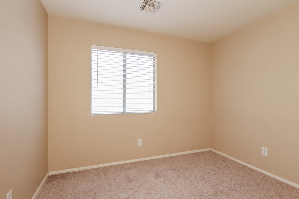 Building Photo - 21818 W Sonora St